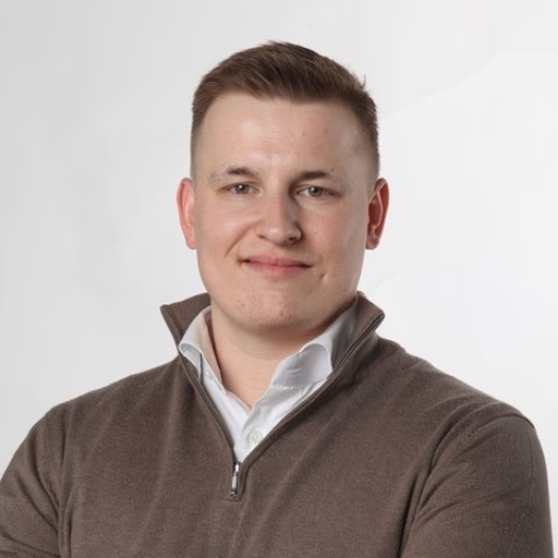 Tristan Deschler, Cofounder of Sherpa